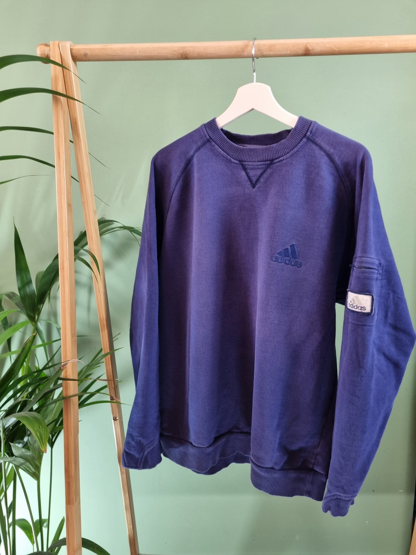 Adidas 90s sleeve pocket sweater maat M