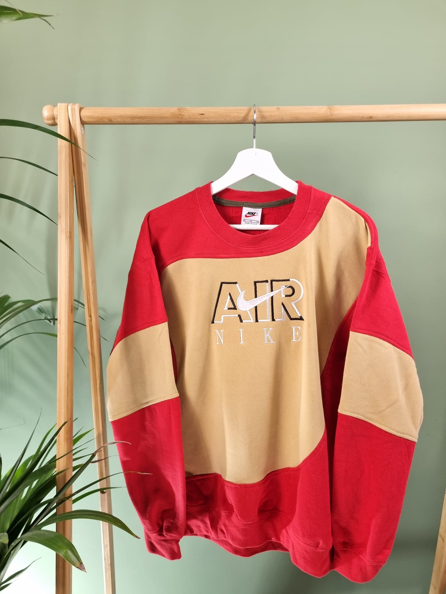 Nike AIR reworked 90s sweater maat M