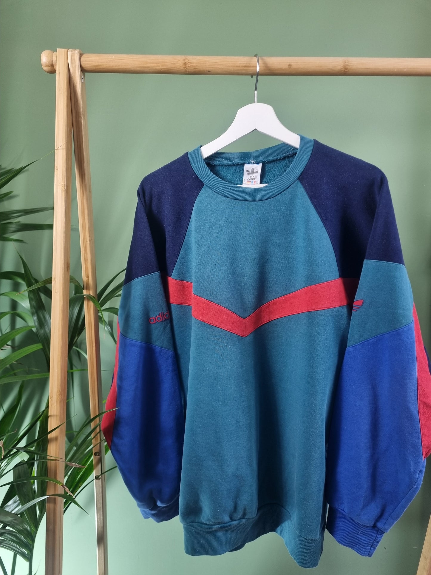 Adidas 90s retro sweater maat L