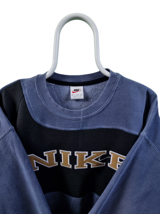 Nike 90s spell out sweater maat M