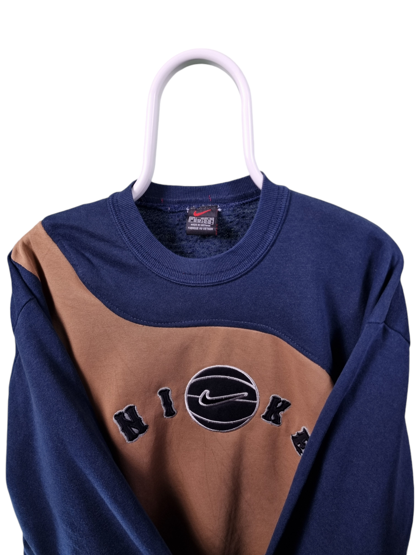 Nike reworked sweaters maat M