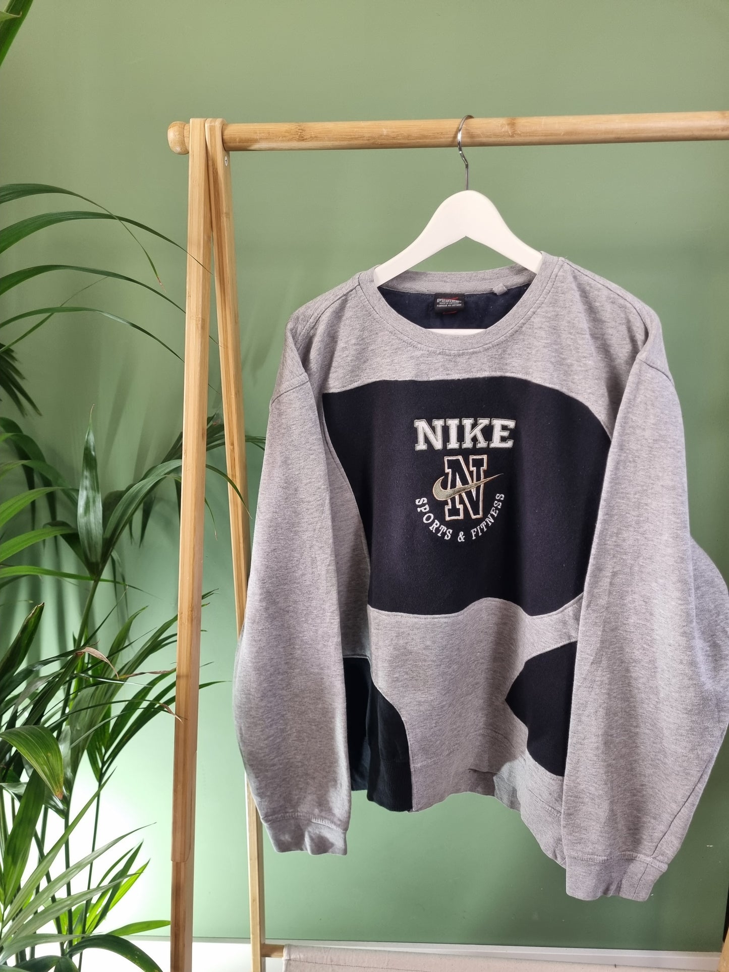Nike sports sweater maat L