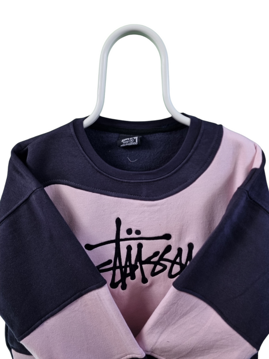 Stussy embroidered text rework sweater maat S