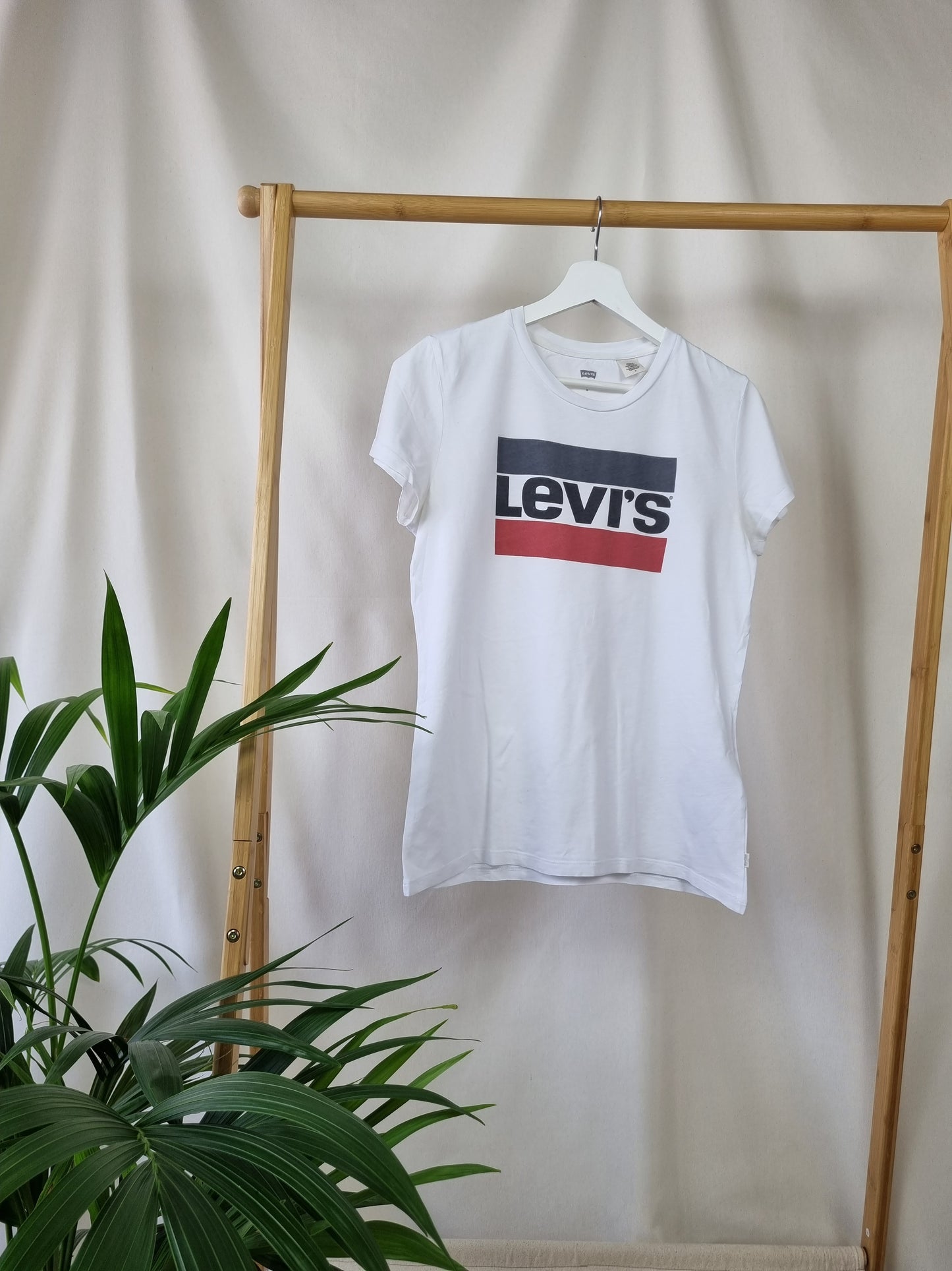 Levi's logo t-shirt maat M (v)